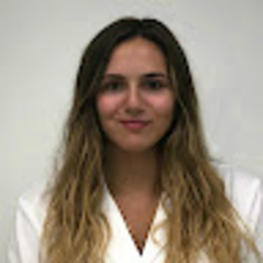 Meet your Posher, Iva